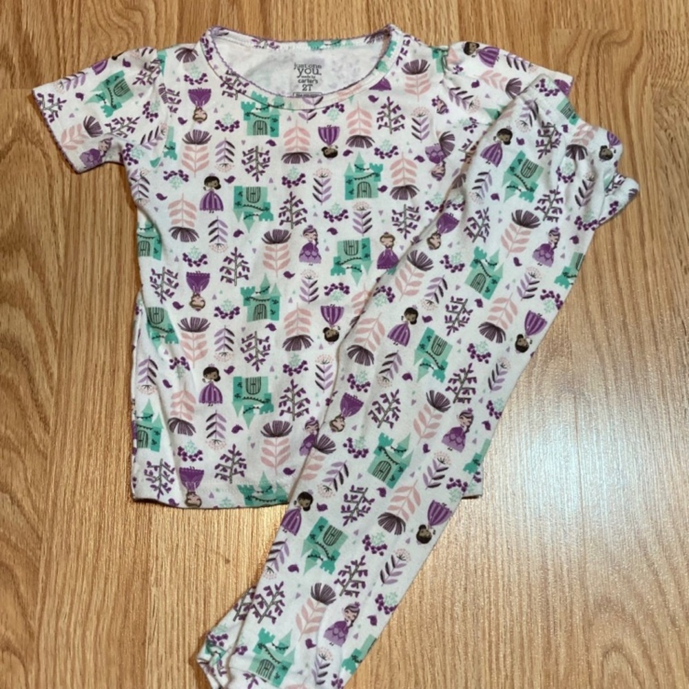 Just One‎ You Carters 2T Pajamas Princess Castle Flowers White Purple Green